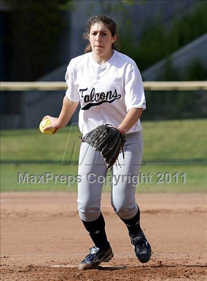 Thumbnail 1 in Muir @ Crescenta Valley photogallery.