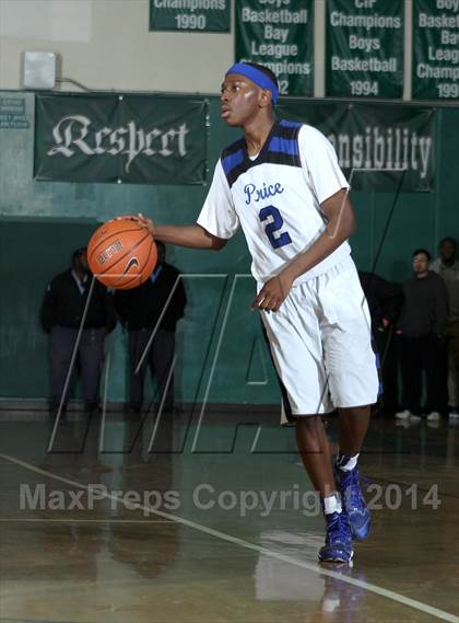 Thumbnail 3 in Price vs. Taft (Paul Pierce Classic)  photogallery.