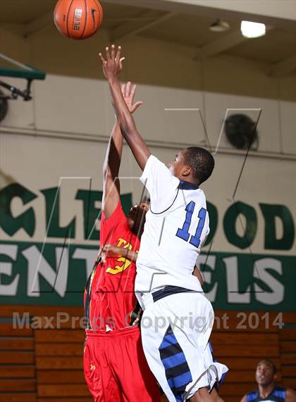 Thumbnail 2 in Price vs. Taft (Paul Pierce Classic)  photogallery.