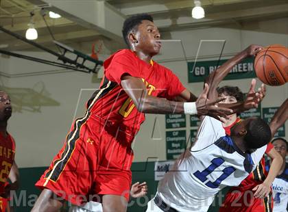 Thumbnail 2 in Price vs. Taft (Paul Pierce Classic)  photogallery.