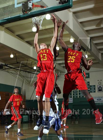 Thumbnail 3 in Price vs. Taft (Paul Pierce Classic)  photogallery.