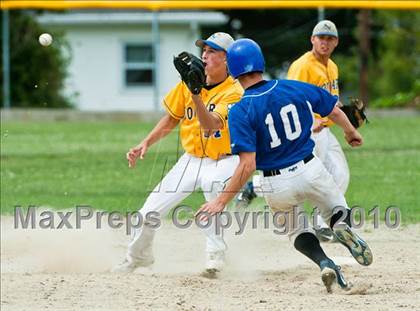 Thumbnail 2 in Cumberland vs. North Providence (RIIL Division 1 Region 1 Playoffs) photogallery.