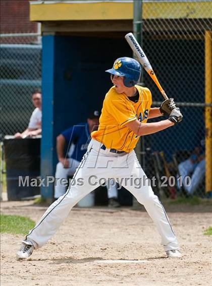 Thumbnail 3 in Cumberland vs. North Providence (RIIL Division 1 Region 1 Playoffs) photogallery.
