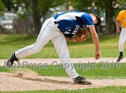 Thumbnail 1 in Cumberland vs. North Providence (RIIL Division 1 Region 1 Playoffs) photogallery.