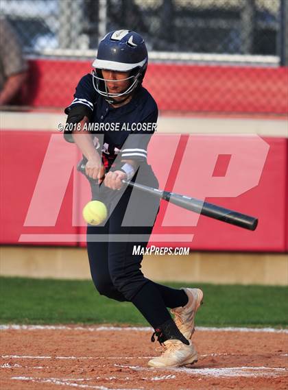 Thumbnail 2 in Lamar vs. Katy (UIL 6A Area Playoff) photogallery.