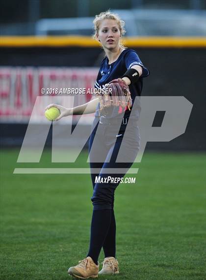 Thumbnail 3 in Lamar vs. Katy (UIL 6A Area Playoff) photogallery.