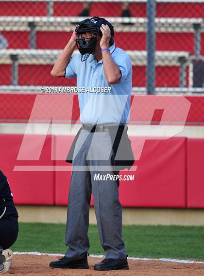 Thumbnail 1 in Lamar vs. Katy (UIL 6A Area Playoff) photogallery.