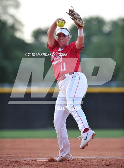 Thumbnail 2 in Lamar vs. Katy (UIL 6A Area Playoff) photogallery.