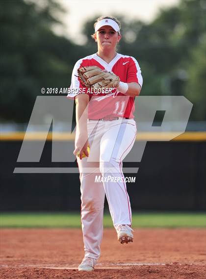 Thumbnail 2 in Lamar vs. Katy (UIL 6A Area Playoff) photogallery.