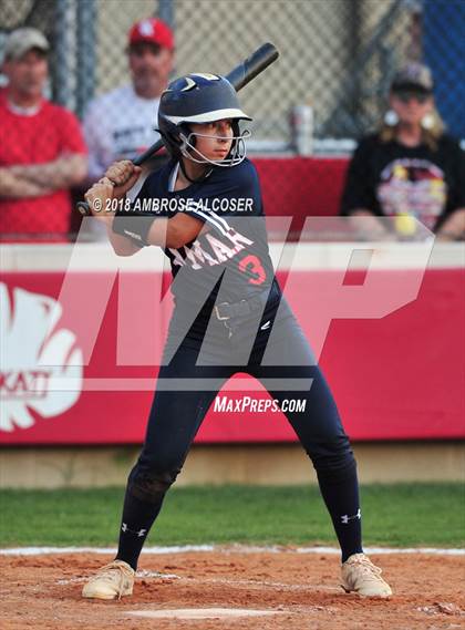 Thumbnail 2 in Lamar vs. Katy (UIL 6A Area Playoff) photogallery.