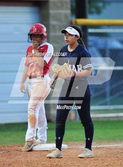 Thumbnail 3 in Lamar vs. Katy (UIL 6A Area Playoff) photogallery.