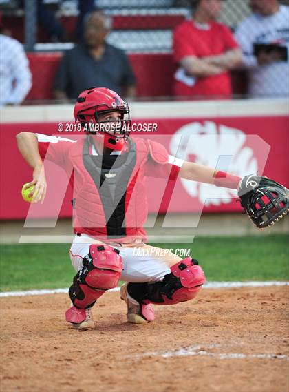 Thumbnail 3 in Lamar vs. Katy (UIL 6A Area Playoff) photogallery.