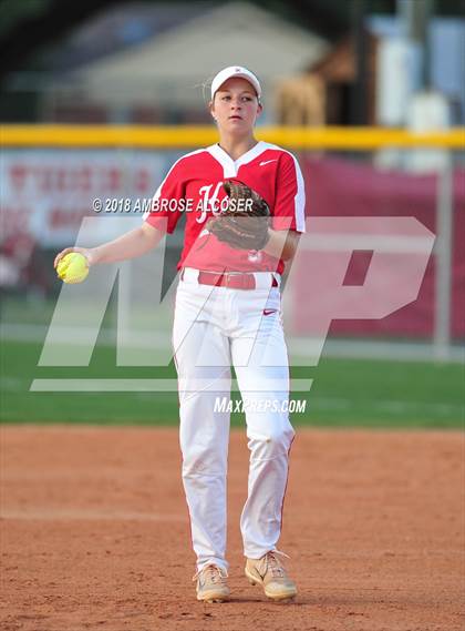 Thumbnail 3 in Lamar vs. Katy (UIL 6A Area Playoff) photogallery.