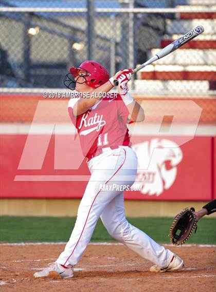 Thumbnail 2 in Lamar vs. Katy (UIL 6A Area Playoff) photogallery.