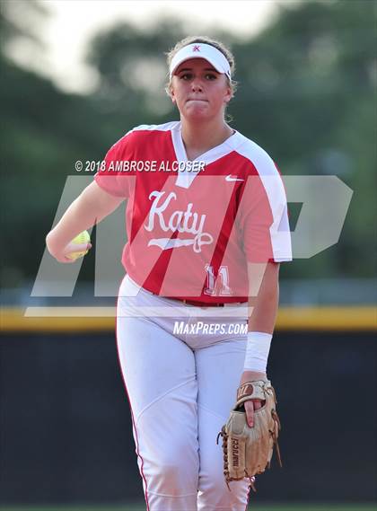 Thumbnail 1 in Lamar vs. Katy (UIL 6A Area Playoff) photogallery.