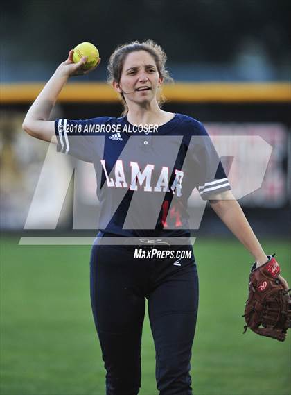 Thumbnail 2 in Lamar vs. Katy (UIL 6A Area Playoff) photogallery.