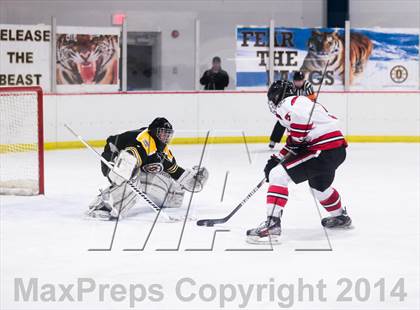 Thumbnail 3 in Chaminade vs Oakville (Challenge Cup Playoff Round 2) photogallery.
