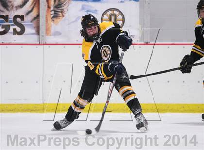 Thumbnail 3 in Chaminade vs Oakville (Challenge Cup Playoff Round 2) photogallery.