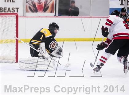 Thumbnail 3 in Chaminade vs Oakville (Challenge Cup Playoff Round 2) photogallery.