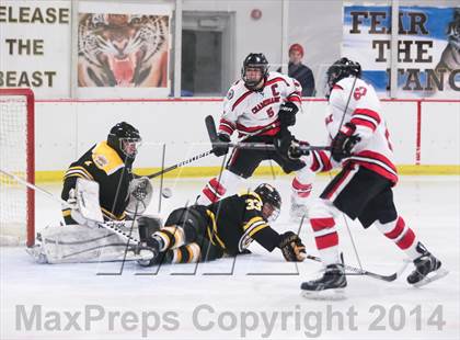 Thumbnail 3 in Chaminade vs Oakville (Challenge Cup Playoff Round 2) photogallery.