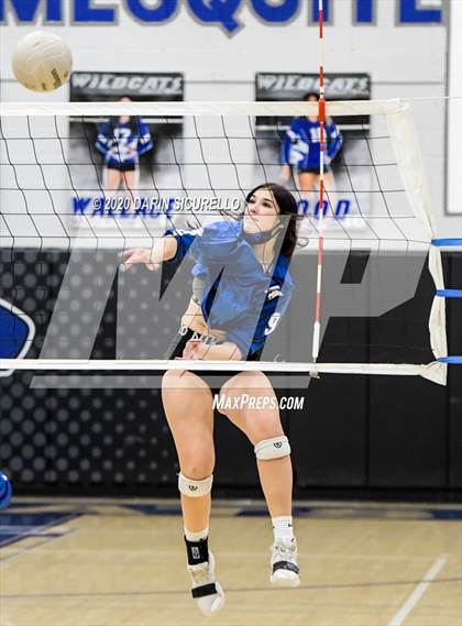 Thumbnail 1 in Mesquite vs Saguaro (AIA 4A Conference Play-In) photogallery.