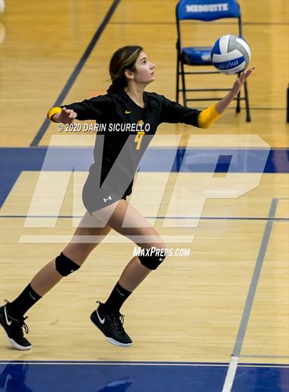 Thumbnail 3 in Mesquite vs Saguaro (AIA 4A Conference Play-In) photogallery.
