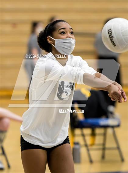 Thumbnail 3 in Mesquite vs Saguaro (AIA 4A Conference Play-In) photogallery.