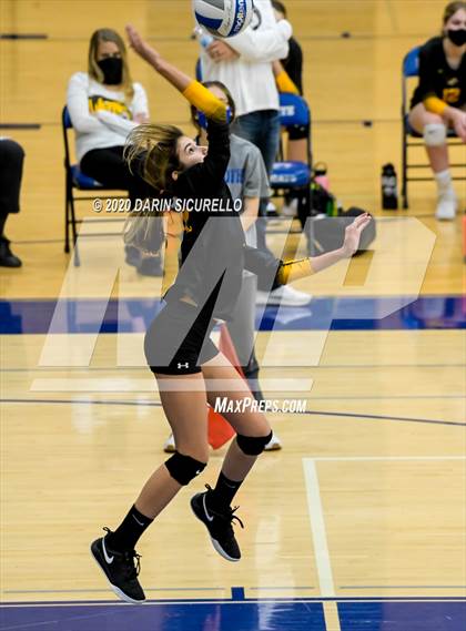Thumbnail 3 in Mesquite vs Saguaro (AIA 4A Conference Play-In) photogallery.