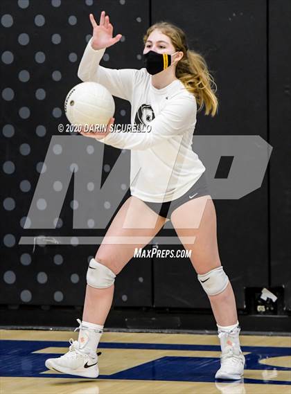 Thumbnail 3 in Mesquite vs Saguaro (AIA 4A Conference Play-In) photogallery.