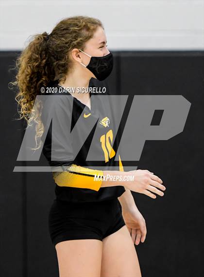 Thumbnail 3 in Mesquite vs Saguaro (AIA 4A Conference Play-In) photogallery.