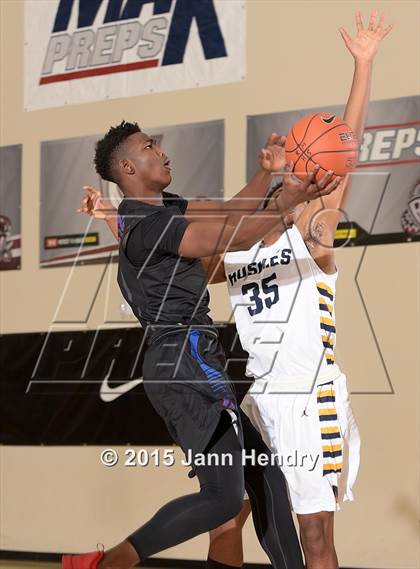 Thumbnail 1 in Dawson @ JW North (MaxPreps Holiday Classic) photogallery.