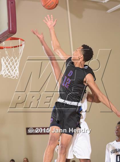 Thumbnail 1 in Dawson @ JW North (MaxPreps Holiday Classic) photogallery.