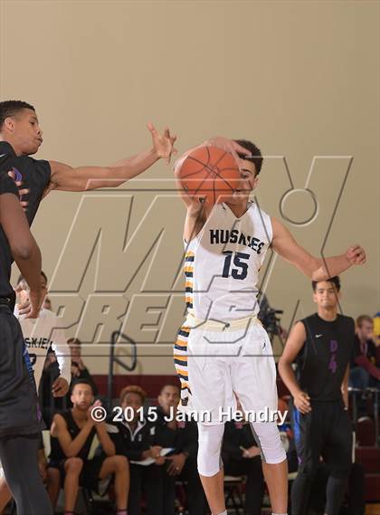 Thumbnail 2 in Dawson @ JW North (MaxPreps Holiday Classic) photogallery.