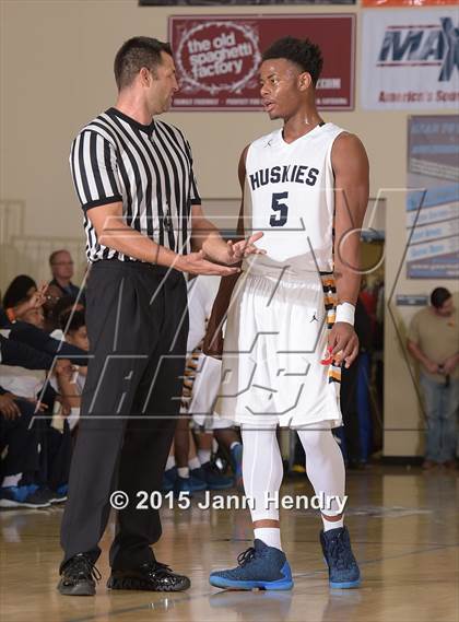 Thumbnail 1 in Dawson @ JW North (MaxPreps Holiday Classic) photogallery.