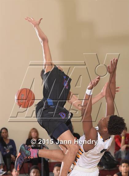 Thumbnail 2 in Dawson @ JW North (MaxPreps Holiday Classic) photogallery.