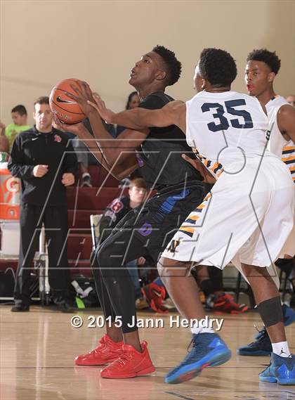 Thumbnail 1 in Dawson @ JW North (MaxPreps Holiday Classic) photogallery.