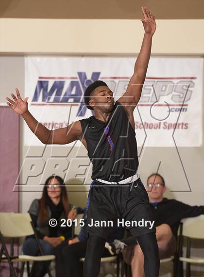 Thumbnail 3 in Dawson @ JW North (MaxPreps Holiday Classic) photogallery.