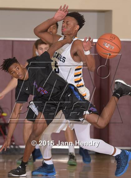 Thumbnail 3 in Dawson @ JW North (MaxPreps Holiday Classic) photogallery.
