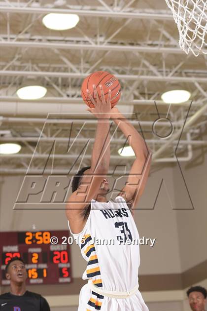 Thumbnail 1 in Dawson @ JW North (MaxPreps Holiday Classic) photogallery.
