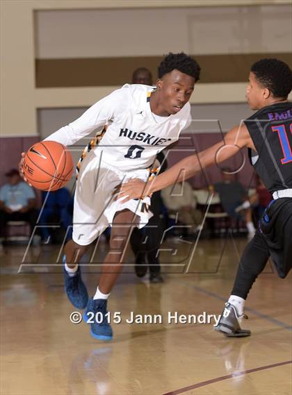 Thumbnail 2 in Dawson @ JW North (MaxPreps Holiday Classic) photogallery.