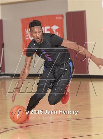 Thumbnail 3 in Dawson @ JW North (MaxPreps Holiday Classic) photogallery.