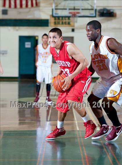 Thumbnail 3 in Bishop Diego vs. Clovis West (Santa Barbara Holiday Classic) photogallery.