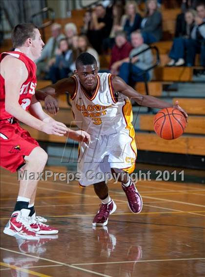 Thumbnail 1 in Bishop Diego vs. Clovis West (Santa Barbara Holiday Classic) photogallery.