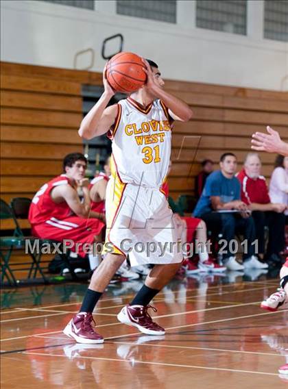 Thumbnail 2 in Bishop Diego vs. Clovis West (Santa Barbara Holiday Classic) photogallery.