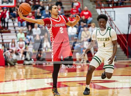 Thumbnail 2 in Princeton vs. Indianapolis Crispus Attucks (IHSAA 3A Southport Semi-state semi-final) photogallery.