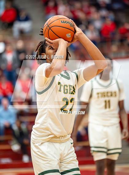 Thumbnail 1 in Princeton vs. Indianapolis Crispus Attucks (IHSAA 3A Southport Semi-state semi-final) photogallery.