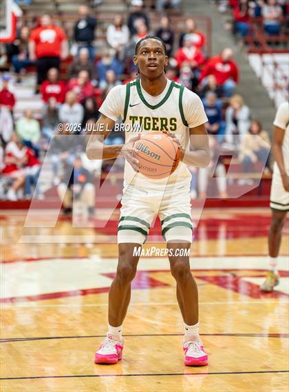 Thumbnail 2 in Princeton vs. Indianapolis Crispus Attucks (IHSAA 3A Southport Semi-state semi-final) photogallery.