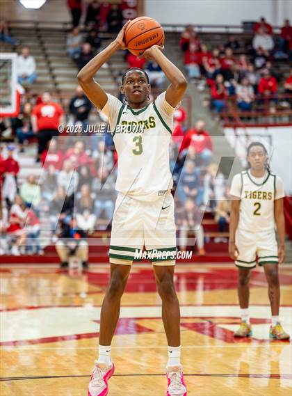 Thumbnail 2 in Princeton vs. Indianapolis Crispus Attucks (IHSAA 3A Southport Semi-state semi-final) photogallery.