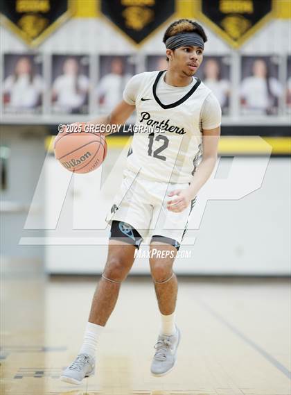 Thumbnail 1 in Azle vs Fossil Ridge photogallery.