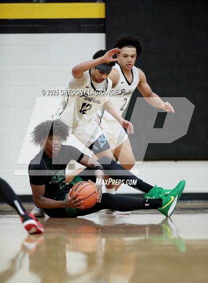 Thumbnail 1 in Azle vs Fossil Ridge photogallery.